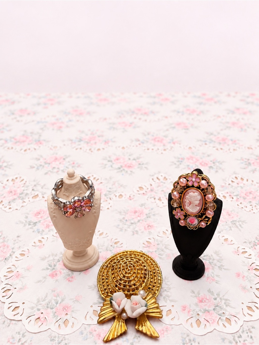 🫖🎀 Blue Miniature Wardrobe & Jewelry - Picture 7 of 10